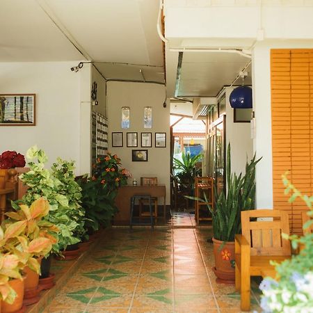 Nu Phen Homestay Chiang Mai Esterno foto